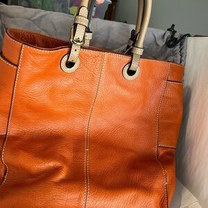 Lottusse Leather Tote Bag